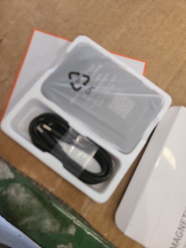 Photo 1 of 2025 Magnetic 15W Power Bank for iPhone,5000mAh Magsafe Battery Pack with 20w Fast Charging,Slim Magsafe Power Bank in&Out,with LED Display,Wireless Portable Charger for iPhone17/16/15/14/13/12 Series