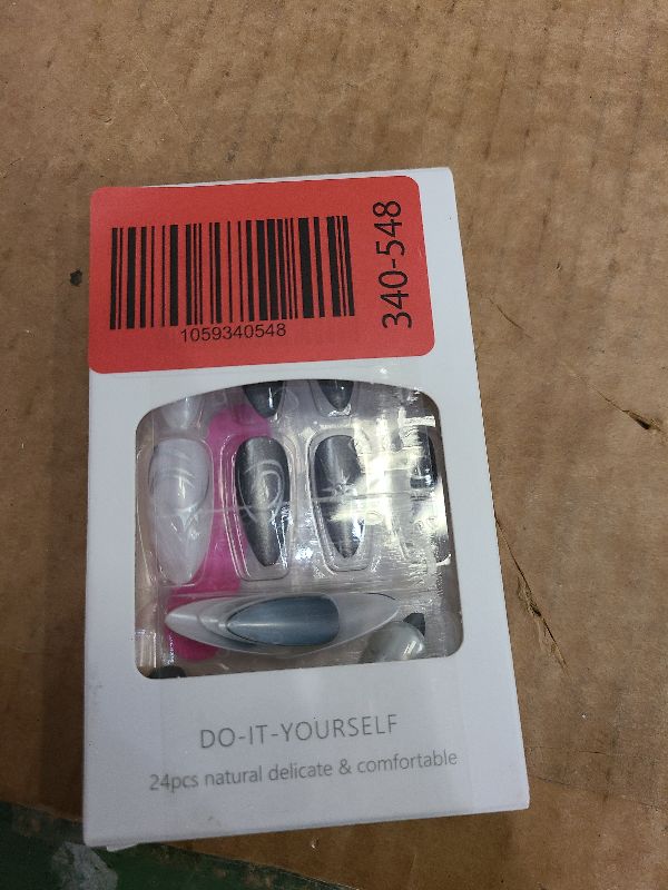 Photo 1 of 24Pcs Black Press on Nails Almond Medium Fake Nails Silver Chrome Artificial Acrylic Nails Y2K Star Full Cover Stick on Nails 3D Alloy Gothic False Nails Black Heart Glue on Nails for Women Manicure