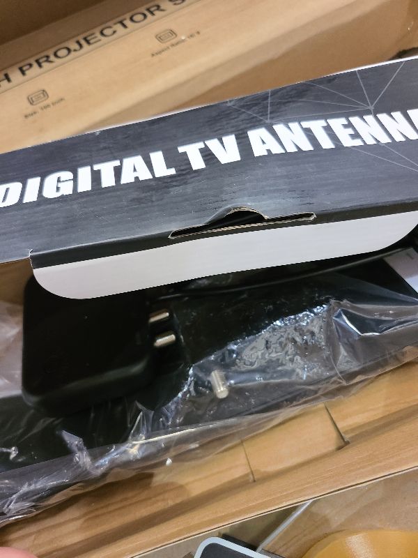 Photo 1 of 2025 Digital HD TV Antenna Outdoor, 1600+ Miles Long Ranges, Directional 360 Degree Rotation,Outdoor TV Antenna for Smart TV,Support 2 TVs-8K 4K 1080p All Smart/Old TVs VHF UHF-35ft HDTV Cable