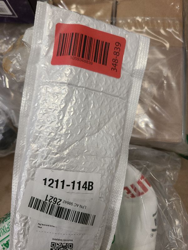 Photo 1 of 14" Rear Wiper Blade (14-B) Replacement for Acura MDX 20-14 RDX 18-07 for Honda Fit Pilot 20-07 for Subaru Forester 22-06 Outback 19-05 Automotive Back Windshield Wiper Blade for My Car(Single)