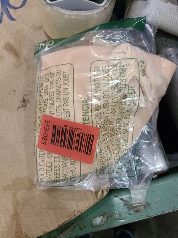 Photo 1 of 1/2/3/4 Pcs Bald Cap for Halloween Costumes Makeup Latex Bald Wig Caps for Adults Women Halloween Party Cosplay
50+ bought in past month
