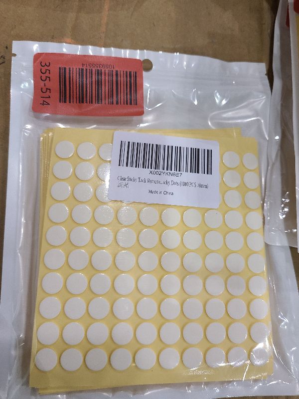 Photo 1 of 1000pcs Double-Sided Putty for Wall Hanging Removable Adhesive Stickers for Posters Easy to Use Wall Adhesive Damage Tacky Putty 