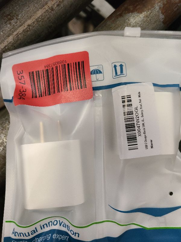 Photo 1 of 2Pack USB C Charger Block 20W, iGENJUN USB-C Power Adapter - iPhone Chargers with Fast Charging Capability, Type C Wall Charger for iPhone 15/15 Plus/15 Pro Max/14 Series, Galaxy, Pixel, Pad - White