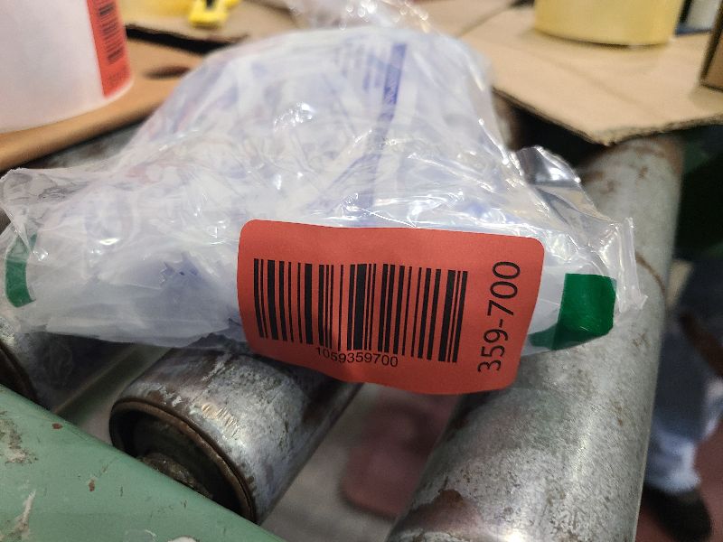 Photo 1 of 25 Pack 3ml/cc Plastic Luer Lock Syringe with 18 Gauge and Cap, Individually Sealed Wrapped, for Scientific Labs, Measuring Liquid, Refilling Cartridges or Glue Applicator