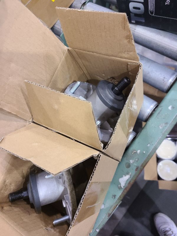 Photo 1 of 2PK Spindle Assembly for John Deere S240 X330 X350 X354 X370 X380 X384 X390 X394 X570 X580 X584 X590 X710 X730 X734 X738 X739 X750 X754 X758 X940 X948 X949 Z335E Z335M Z345M Z345R ZTrak, AM144608