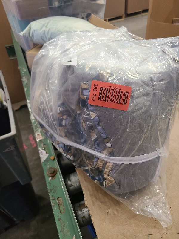 Photo 1 of 3 Pieces Full/Queen Size Quilt Set Lightweight Summer Bedspread 90''x98'' Soft Microfiber Floral Coverlet Luxurious Warm Bed Cover for All Seasons Vintage Gray Bedding Set (1 Quilt, 2 Pillow Shams)