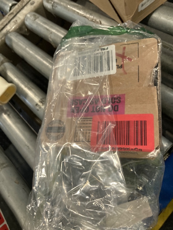 Photo 1 of ***ONLY 2***Dove Aluminum Free Deodorant for Women 4 Count Cucumber and Green Tea 72 hour odor protection 2.6 oz