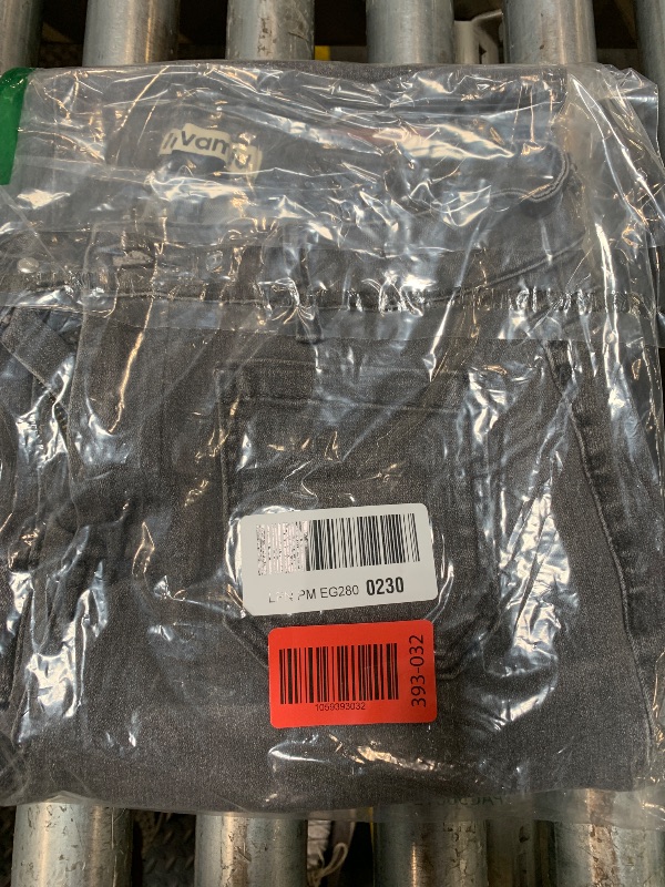 Photo 1 of ****WATER MARKS ON LOWER POCLERT OF LEG****Luvamia Wide Leg High Waisted Flare Jeans - Cropped Stretchy Baggy Mom Jeans with Patch Pockets - Grey Dark Gray Size 12/14