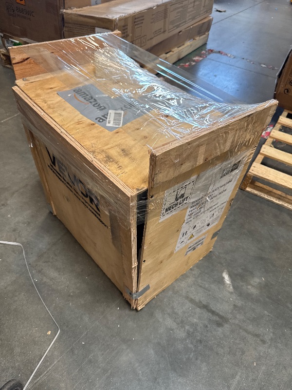 Photo 1 of **********************It turns on perfectly but you need to read the manual.*******************************VEVOR Commercial Sugar Cane Juicer, 800W Electric Sugarcane Juicer Machine with 661LBS/H High Output, 4 Stainless Steel Rollers, Sugar Cane Press Ju