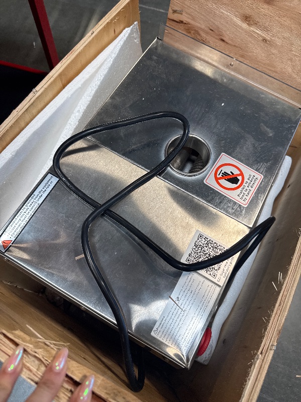 Photo 1 of **********************It turns on perfectly but you need to read the manual.*******************************VEVOR Commercial Sugar Cane Juicer, 800W Electric Sugarcane Juicer Machine with 661LBS/H High Output, 4 Stainless Steel Rollers, Sugar Cane Press Ju