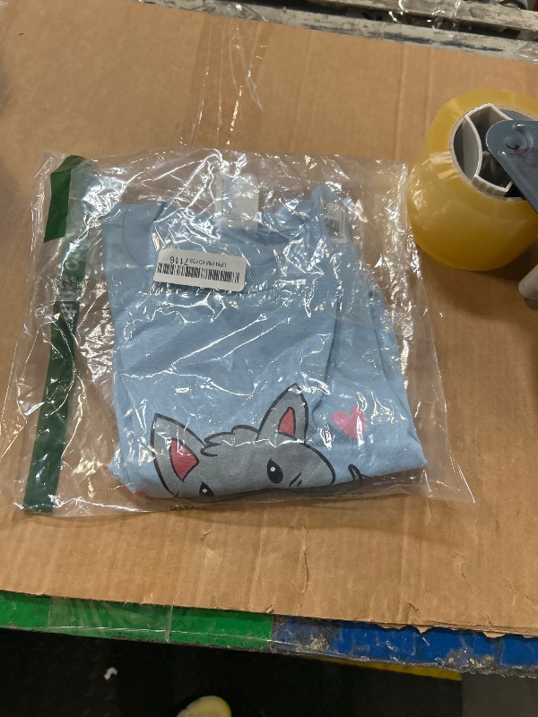 Photo 1 of   COLOR BLUE*****
Just a Girl Who Loves Bats T-Shirt 