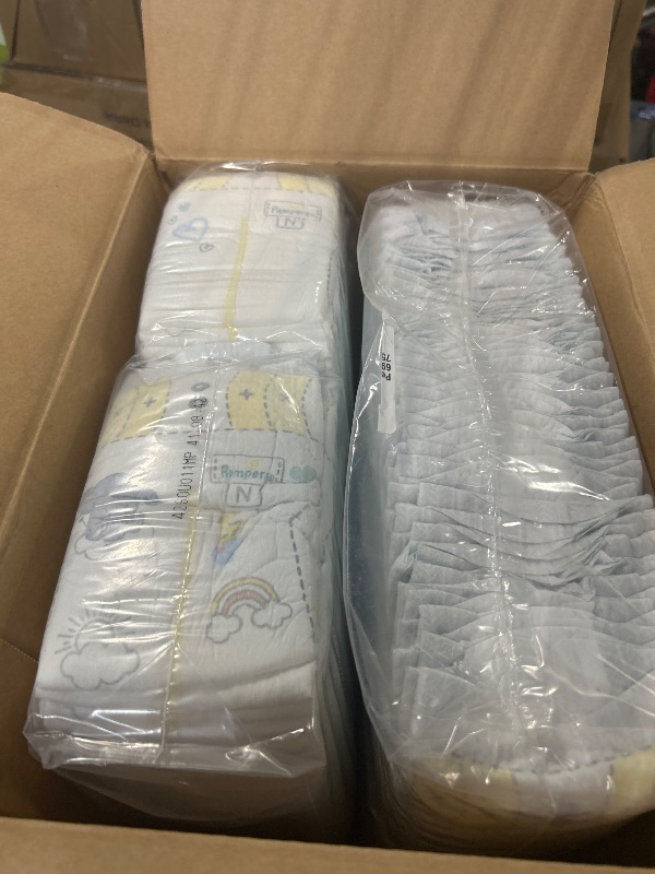 Photo 1 of *** 140 count**Pampers Swaddlers Diapers, Newborn (Less Than 10 Pounds), 174 Count