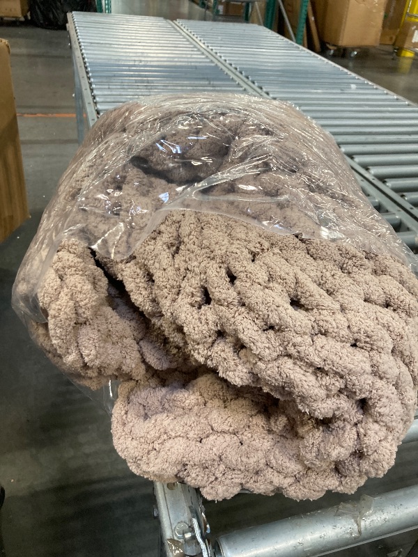 Photo 1 of **damage** Carriediosa Chunky Knit Throw Blanket 50" X 60", 100% Hand Made Large Chenille Loop Yarn Soft Fluffy Throws for Couch Sofa Bed, Big Crochet Cozy Heavy Thick Cable Woven Blankets, Taupe