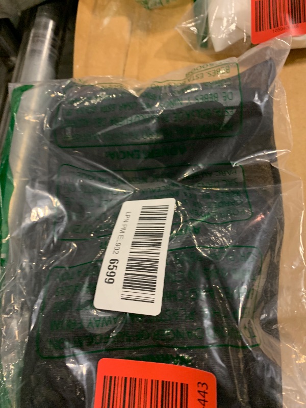 Photo 1 of *****SIMILAR ITEM***** Nike Charged Soccer Shinguards Black/White Size Small