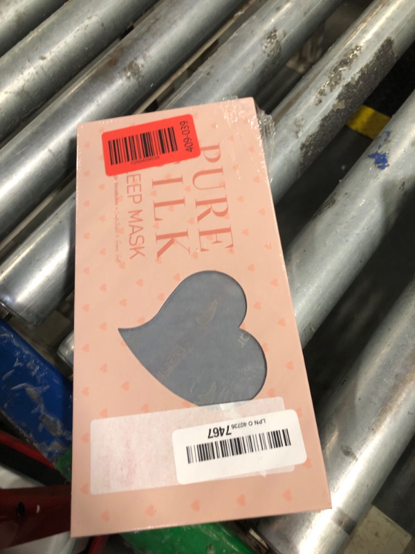 Photo 1 of ** FACTORY SEALED ** LitBear Silk Sleep Mask for Side Sleeper, Eye Mask Sleeping for Women Men 100% 22 Momme Pure Mulberry Silk, Face-Hugging Padded Eye Cover for Sleeping with Adjustable Band (Midnight Blue)