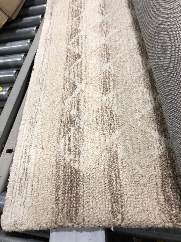 Photo 1 of ** DIRTY/ USED** Loloi Magnolia Home by Joanna Gaines Rae Collection RAE-04 Natural/Ivory 5'-0" x 7'-6" Area Rug