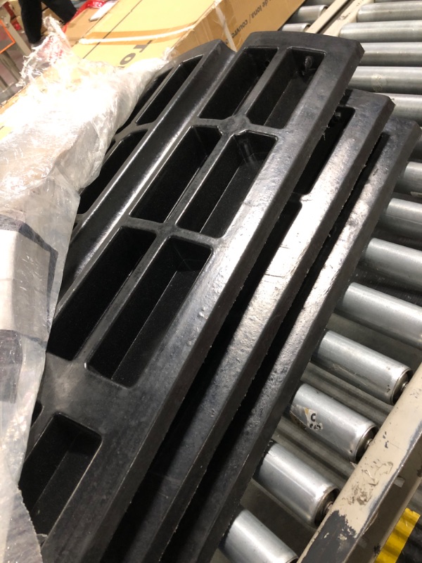 Photo 1 of ** VERY USED** Pyle Car Driveway Adjustable Curb Ramps - 3 Pack Heavy Duty Rubber Threshold Ramp Kit Set -For Loading Dock, Garage, Sidewalk, Truck, Scooter, Bike, Motorcycle & Wheelchair Mobility- PCRBDR23