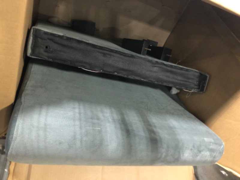 Photo 1 of ** VERY USED/ UNTESTED*** Lifestyle Solutions Harrington Chair