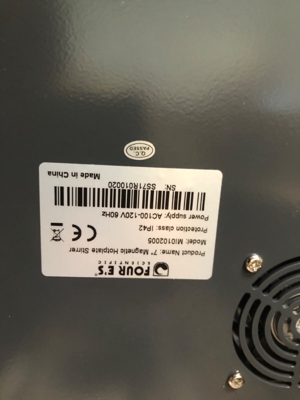 Photo 1 of *** USED / UNTESTED****FOUR E'S SCIENTIFIC 510?/950°F 7 Inch Magnetic Stirrer Hot Plate with Timer Max 20L Stirring Capacity 50-1500RPM 110V