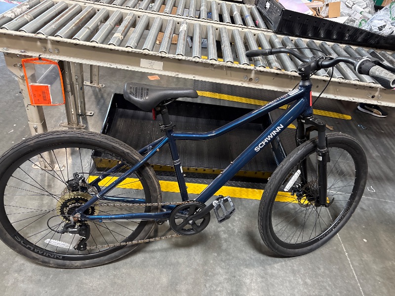 Photo 1 of **MINOR SCRAPES ON FRAME/BIKE CHAIN HAS LITTLE RUST TO IT**Schwinn Junction Hybrid Bike, 27.5-in. Wheels, 7 Speed Adult Bicycle, Navy

