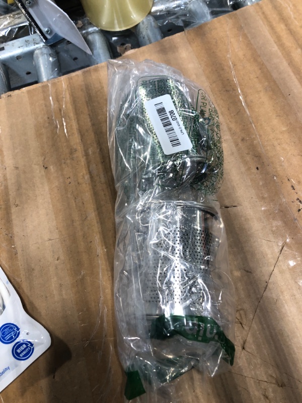 Photo 1 of ***1 piece missing*** Teenyyou 3 Pcs Large Tea Infuser for Loose Leaf, 304 Stainless Steel Tea Strainers and Spice Ball, Extra Fine Mesh Strainer with Chain Hook and Lid