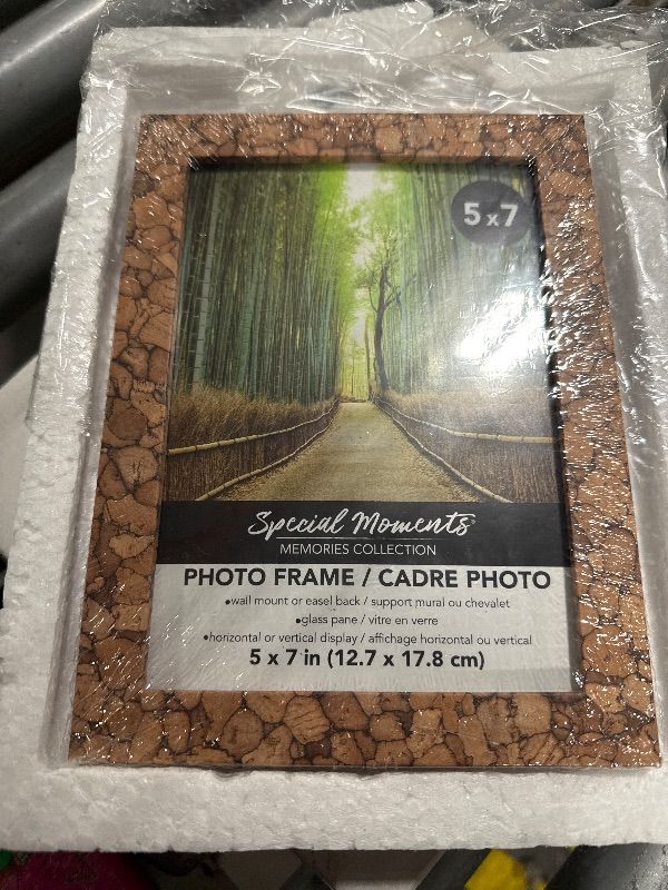 Photo 1 of *** SIMILAR IMAGE UNKNOWN BRAND**JANDERART Vintage Picture Frame 5x7 Inch, Ornate Cute Photo Frames with Glass Front, Pink Bow Design, Tabletop & Wall Hanging, Girls Room, Gift Ideas, Stone Brown