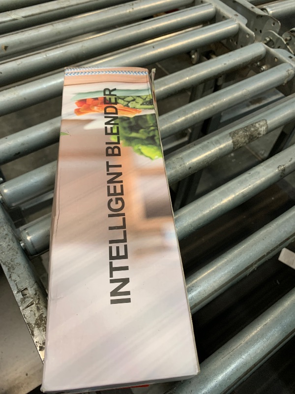 Photo 1 of *****USED****Mulli Portable Blender, 24oz Travel Blender for Shakes and Smoothies, USB Rechargeable Mixer with a Lid for Travel Gym