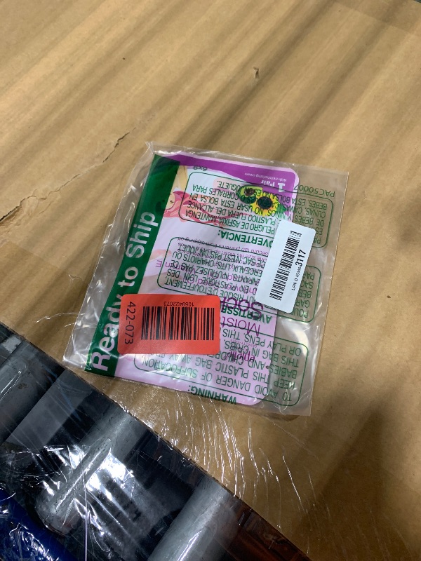 Photo 1 of ***Only 1 pair***
Epielle Moisturizing Foot Masks 6 Pairs, Deep Moisturizing Socks for Dry Feet & Cracked Heels, Relieve and Soften with Sunflower Seed Oil & Avocado Oil, Korean Skin Care, Spa Self Care Gifts for Women