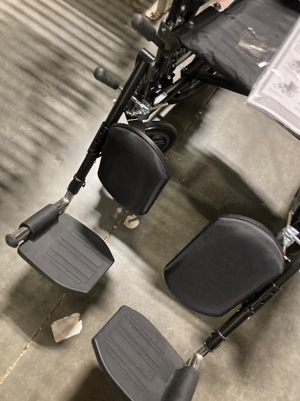 Photo 1 of ** INCLUDED MANUAL / UNPACKAGED ** Medline Premium UltraLightweight Wheelchair with FullLength FlipBack Arms and Elevating Leg Rests for Extra Comfort 18” Seat, No, 1 Count