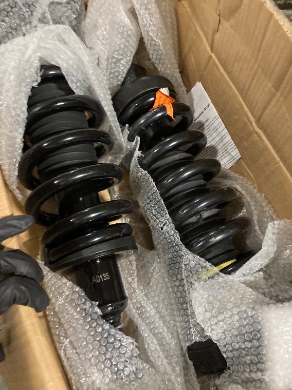 Photo 1 of ** USED ** KUIPERAUTO 2PCS Front Struts Complete Assembly Shocks Absorbers Compatible for 2004-2008 Ford F150 Compatible for 2006 2007 2008 Lincoln Mark LT 171361 5713614