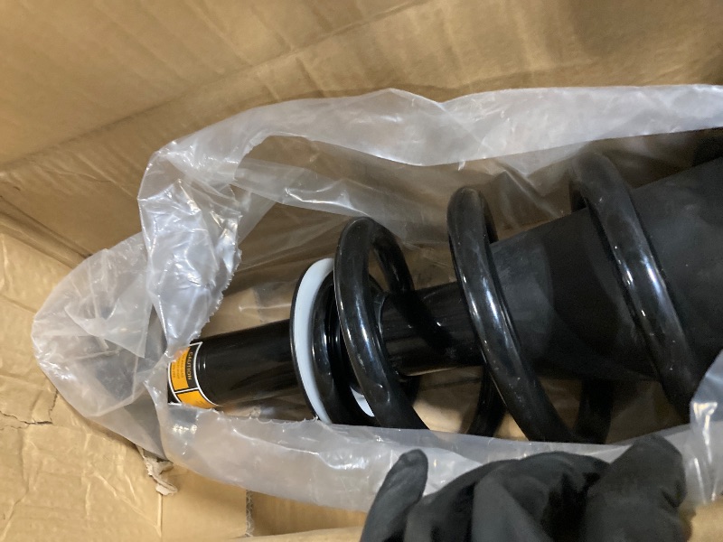 Photo 1 of ** USED **84176631 Front Air Shock Strut Absorber with Spring Magnetic Assembly – Compatible with 2015-2021 Chevy Suburban Tahoe,GMC Yukon XL Sierra 1500,Cadillac Escalade,Replaces OEM #580-1108(2PCS)