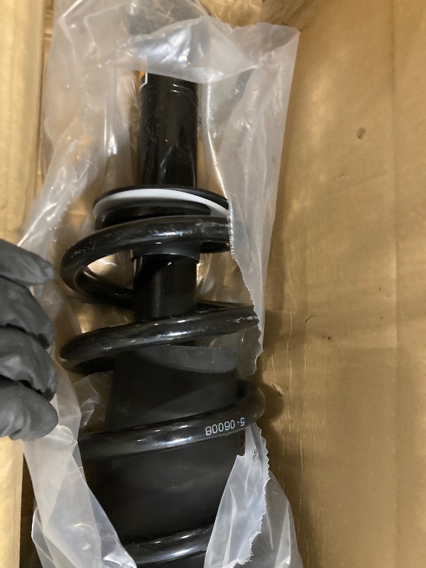 Photo 1 of ** USED **84176631 Front Air Shock Strut Absorber with Spring Magnetic Assembly – Compatible with 2015-2021 Chevy Suburban Tahoe,GMC Yukon XL Sierra 1500,Cadillac Escalade,Replaces OEM #580-1108(2PCS)