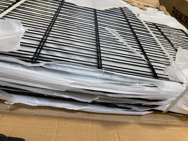 Photo 1 of ** NEW BRAND ITEM** VEVOR 236.2 x 157.5 x 24.2 inch(LxWxH) Chicken Tunnels for Yard, Portable Chicken Run with Corner Frames, 2 Sets, Suitable for Chickens, Ducks, Rabbits