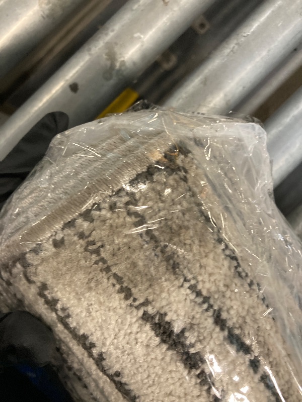 Photo 1 of ** USED/ DIRTY ** Loloi Kamala Collection KAM-02 Charcoal/Dove 5'-3" x 7'-9" Area Rug