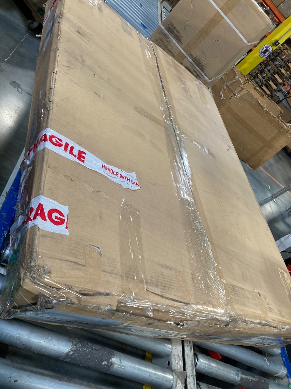 Photo 1 of ** BRAND NEW ITEM ** DaVinci Charlie 4-in-1 Convertible Crib - GREENGUARD Gold Certified - Wooden Baby Crib Convertible to Toddler Bed, Daybed, and Full-Size Baby Bed with 4 Adjustable Heights - Easy to Assemble - Honey