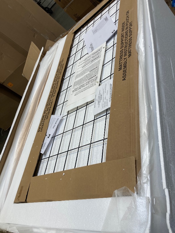 Photo 1 of ** BRAND NEW ITEM ** DaVinci Charlie 4-in-1 Convertible Crib - GREENGUARD Gold Certified - Wooden Baby Crib Convertible to Toddler Bed, Daybed, and Full-Size Baby Bed with 4 Adjustable Heights - Easy to Assemble - Honey