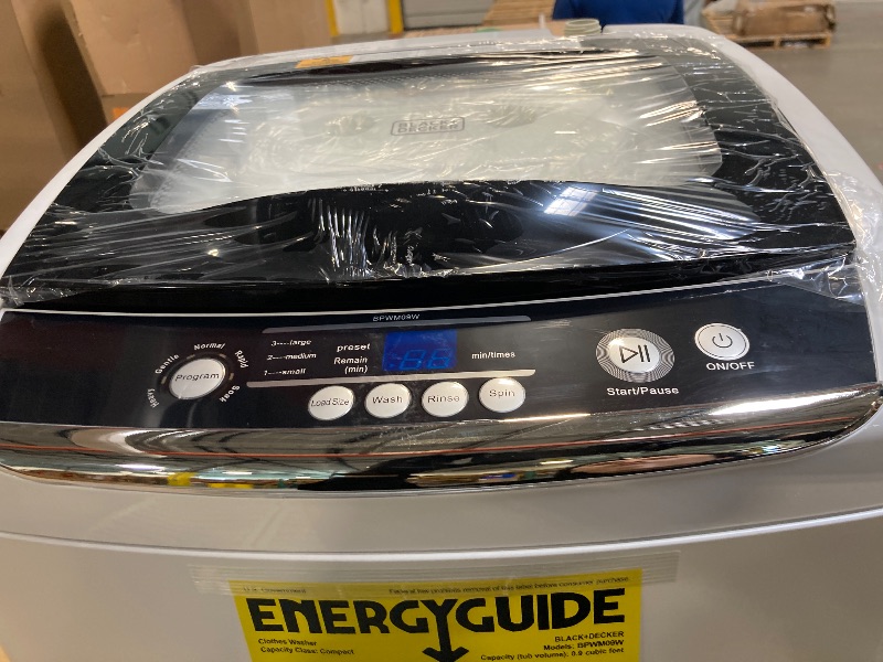 Photo 1 of ** DAMAGE MINOR / FUNCTIONAL TESTED ** ** BLACK+DECKER 0.9 Cu. Ft. Portable Washer, 6.6 lb. Capacity Washing Machine for Homes & Apartments, 5 Wash Cycles, Quick Connect Sink Adapter and Drain Hose Included, Transparent Lid, BPWM09W, White