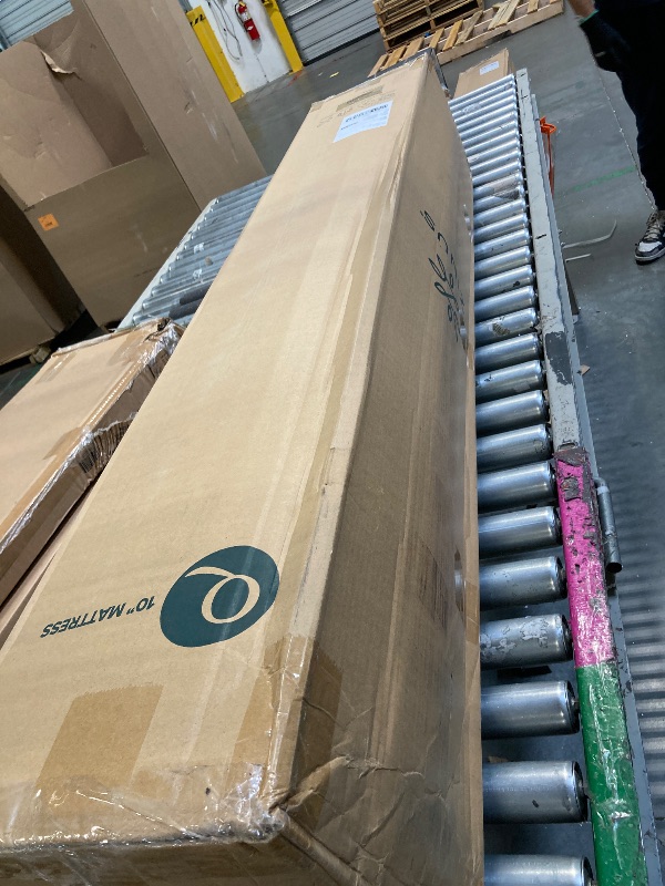 Photo 1 of ** NEW / NO RETURNS ** ZINUS 10 Inch Queen Green Tea Memory Foam Mattress [New Version], Fiberglass free, Medium Firm Feel, Zoned Pressure Relief, Certified Safe Foams & Fabric, Mattress in A Box