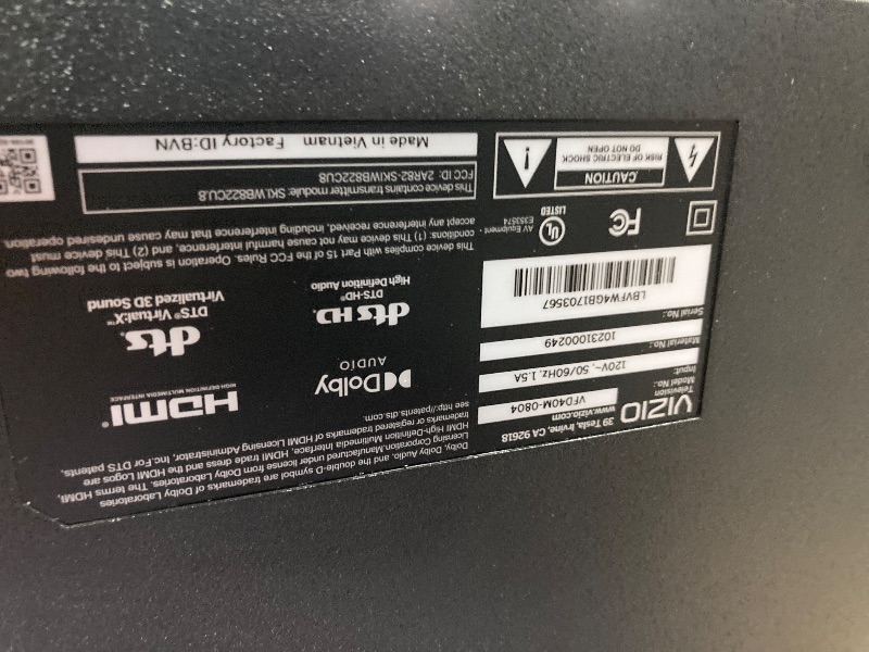 Photo 1 of ** USED/ FUNCTIONAL TESTED/ MISSING CONTROL ** VIZIO 40-inch Full HD 1080p Smart TV with DTS Virtual: X, Alexa Compatibility, Google Cast Built-in, Bluetooth Headphone Capable, (VFD40M-08 New)