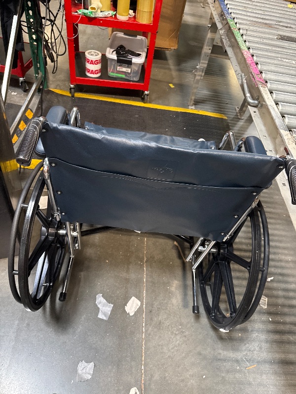 Photo 1 of ** BRAND NEW ITEM ** Medline Excel Extra-Wide Bariatric Wheelchair For Adults and Seniors with 24" Wide Seat, Supports up to 500 lbs