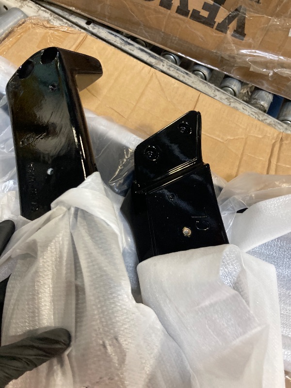 Photo 1 of ** MISSING PARTS** ZZDSNJ Glossy Black Trunk Wing Spoiler Rear Wing Compatible with 2024-Present Ford Mustang S650 Models GT Performance Style Rear Lid Wing Spoiler