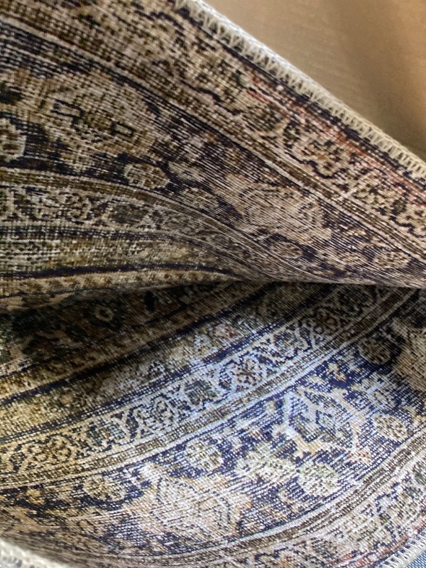 Photo 1 of ** USED/ DIRTY  ** Loloi Layla Collection LAY-03 Olive/Charcoal 9'-0" x 12'-0" .13" Thick Area Rug, Soft, Durable, Vintage Inspired, Distressed, Low Pile, Non-Shedding, Easy Clean, Printed, Living Room Rug