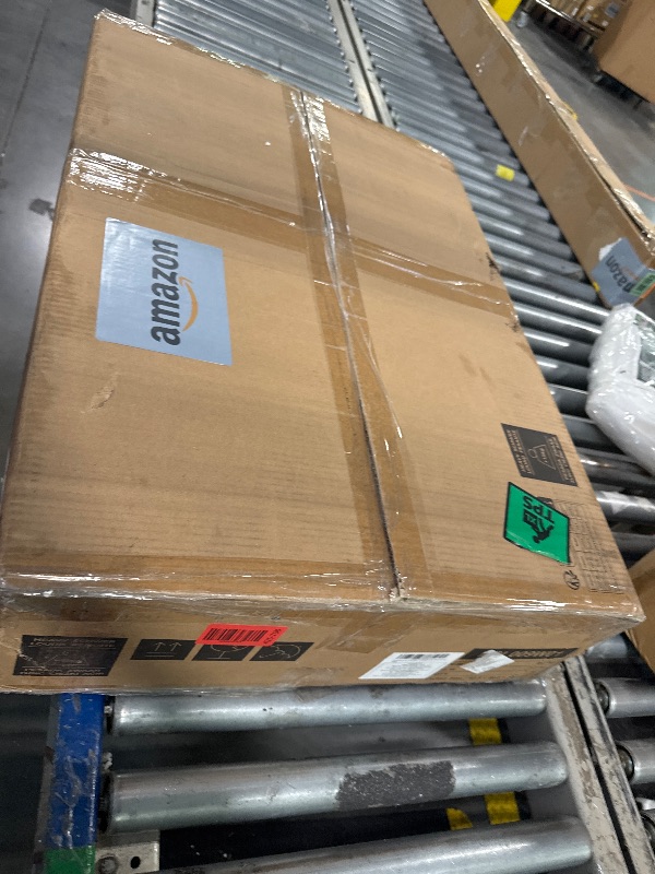 Photo 1 of ** USED** Feandrea Cat Litter Box Enclosure, Hidden Litter Box Furniture with 2 Storage Shelves, 2 Hooks, Spacious for Large Cats, Indoor Cat House, Snow White UPCL009W01