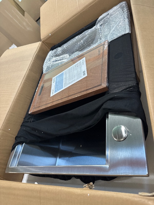 Photo 1 of ** BRAND NEW IITEM ** Ruvati 33 x 22 inch Workstation Drop-in Topmount Kitchen Sink 16 Gauge Stainless Steel Single Bowl - RVH8003