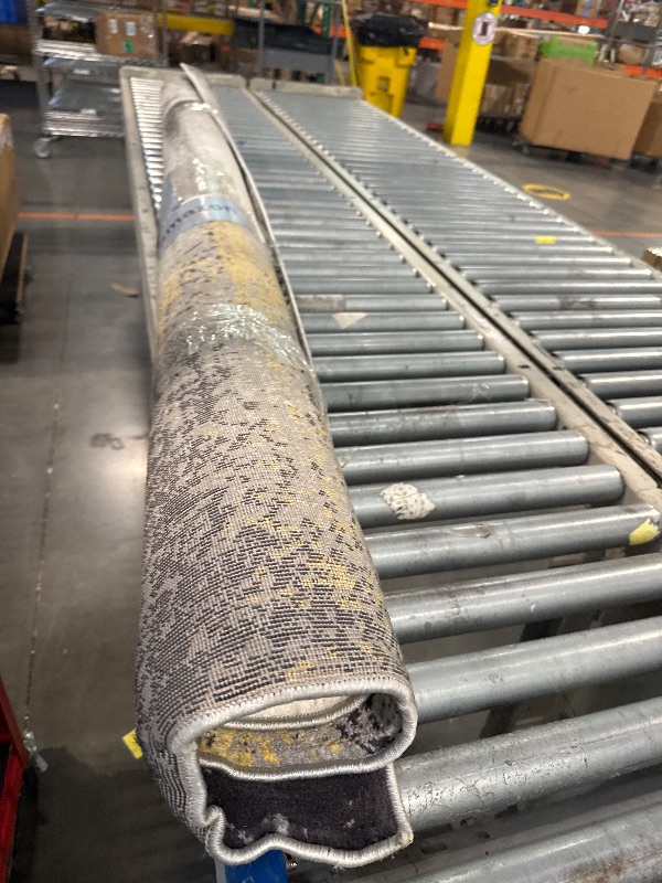 Photo 1 of ** USED** LUXE WEAVERS Lagos Collection 7558 Grey 8x10 Abstract Area Rug