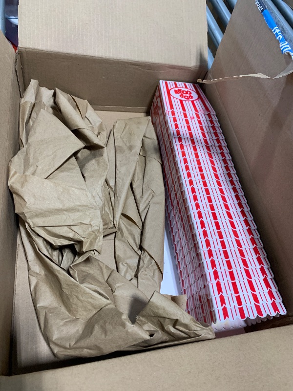 Photo 1 of **NEED TO BE CLEANED** Tebery 30 Pack Plastic Open-Top Popcorn Boxes Reusable Popcorn Containers Bucket Tub - 3.75" Tall x 3.75" Square