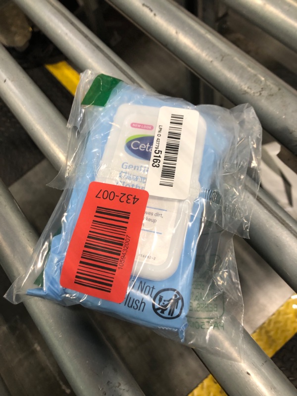 Photo 1 of ***ONLY ONE PACK***Cetaphil Face and Body Wipes, Gentle Skin Cleansing Cloths, 25 Count (Pack of 3), for Dry, Sensitive Skin, Flip Top Closure, Great for the Gym, Travel, in the Car, Hypoallergenic, Fragrance Free