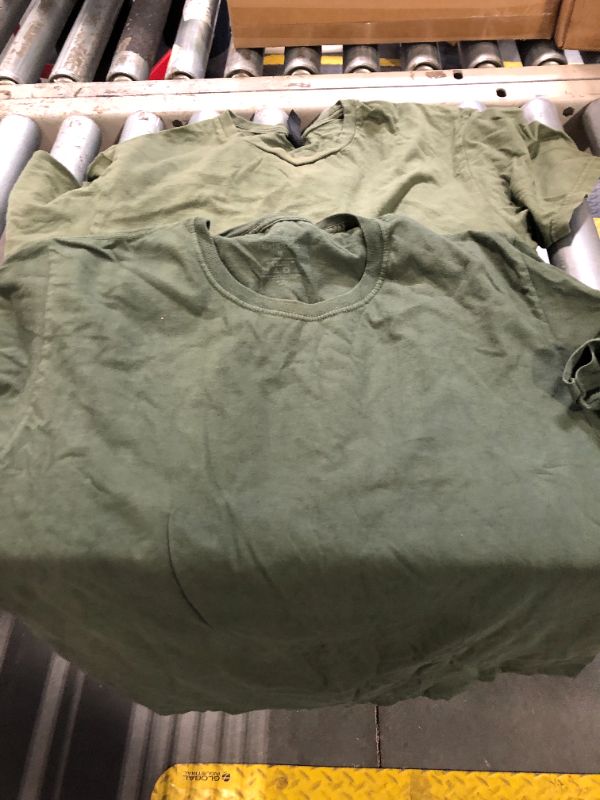 Photo 1 of ****USED****Gildan Adult Softstyle Cotton T-Shirt, Style G64000, Multipack, Military Green (2-Pack), Medium