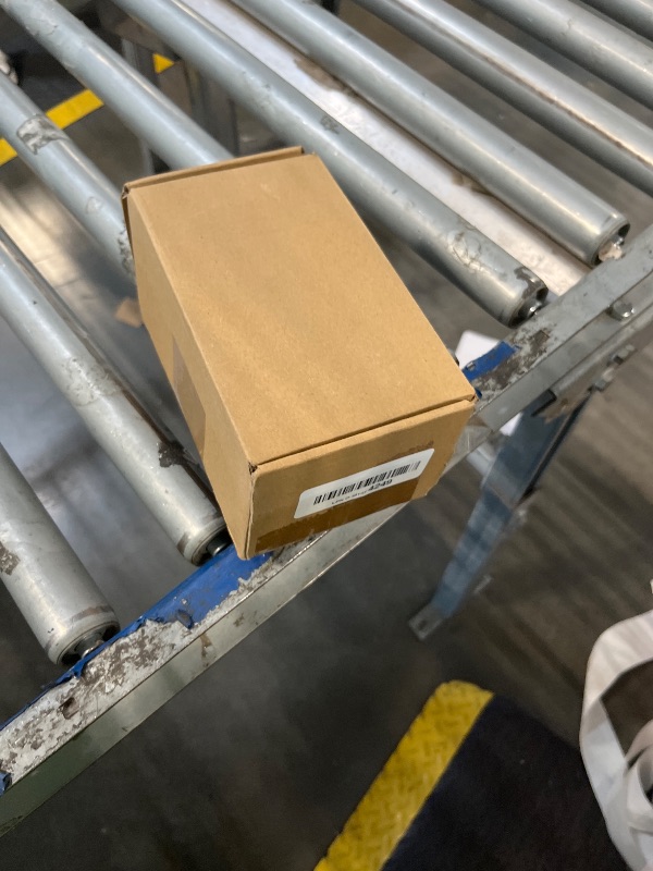 Photo 1 of ****ONLY 2 INSIDE******CLT Shelf Bracket( White) , 6” Quarter Inch (1/5") Thick- Max Load: 220 lb Rustic Industrial Modern Farmhouse Heavy Duty Corner Brace Joint Right Angle Bracket for DIY Table Bench, Pack of 6