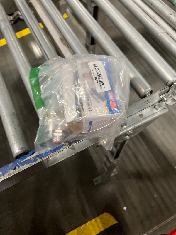 Photo 1 of "2PCS 1/2 Inch Automatic Water Level Control Float Valve - 304 Stainless Steel Construction with Side Inflow Design - Fully Automatic Shut-Off for Water Tanks, Swimming Pools & Livestock Troughs"